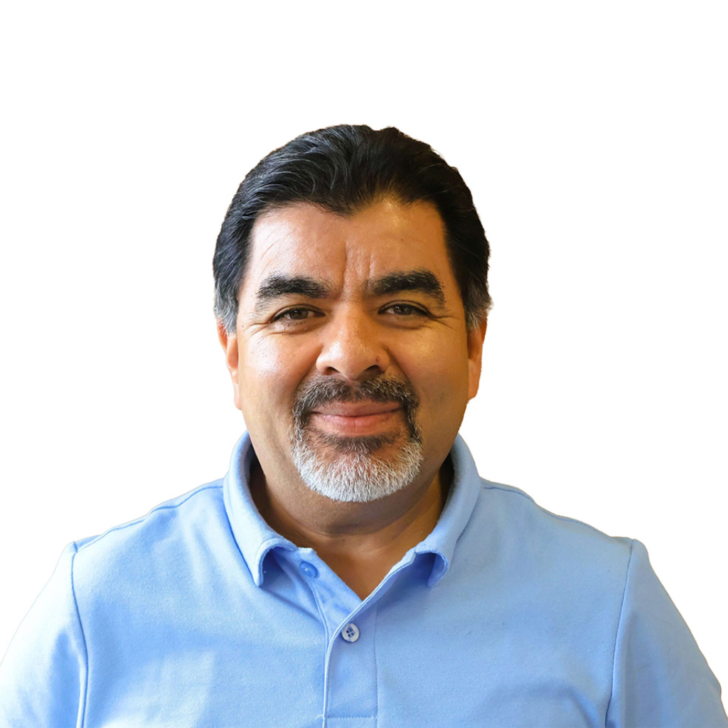 Walter-Garcia-Rodriguez-Evening-Program-Manager-Recrop