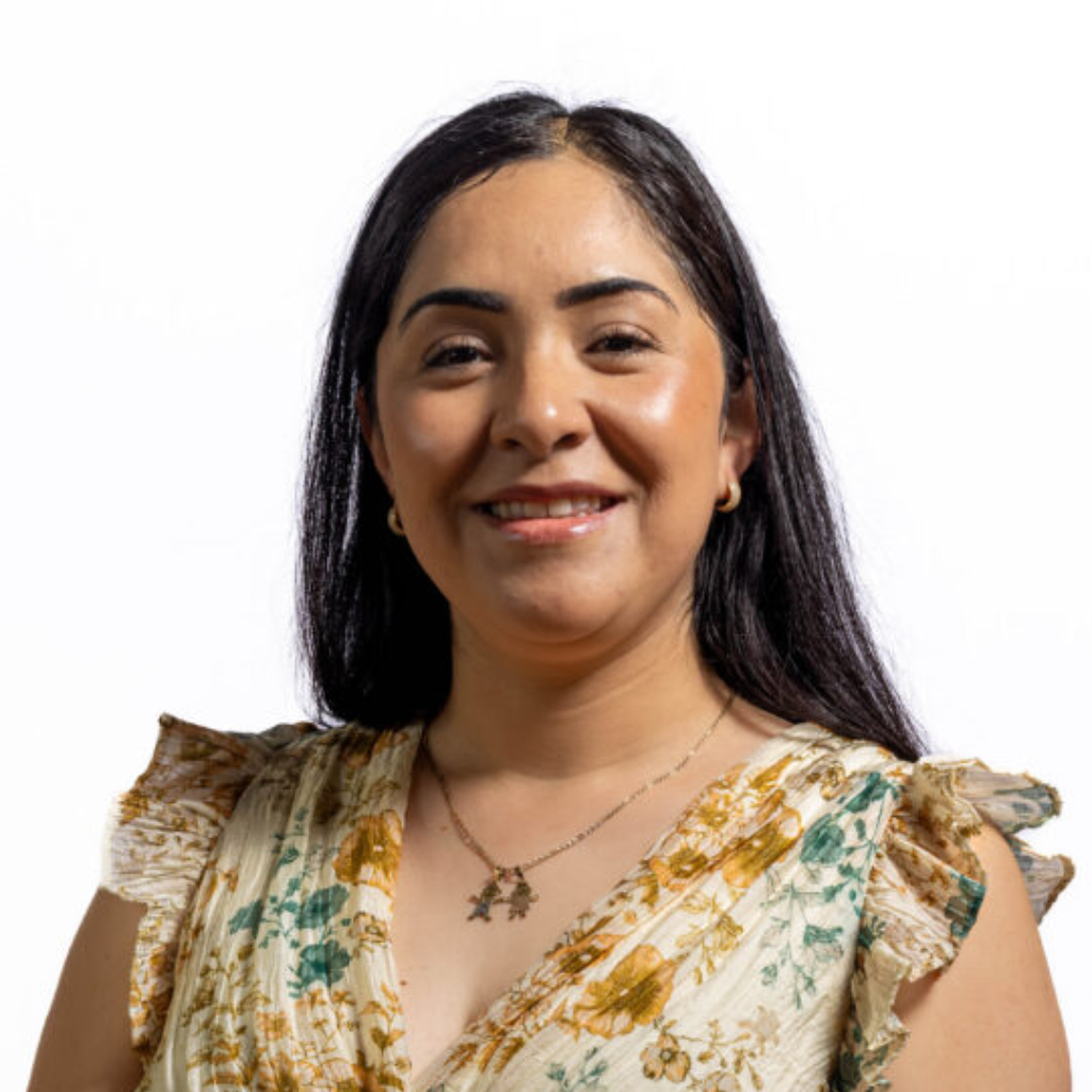 Yessica-Gutierrez-Child-Learning-Provider-Recrop